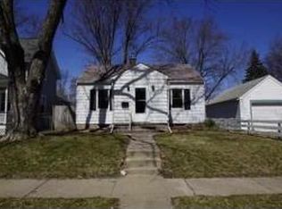 1837 24th Ave, Moline, IL 61265