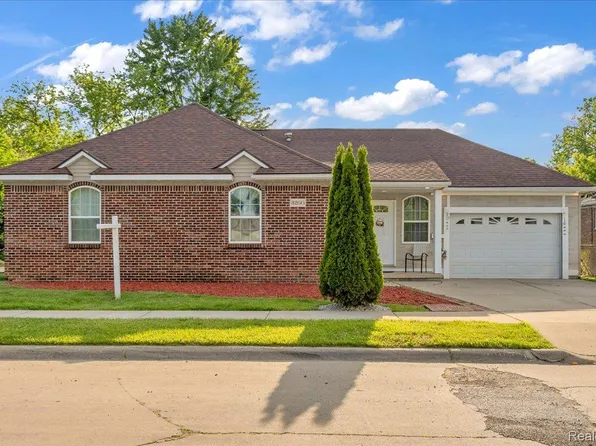 3260 Isabelle St, Inkster, MI 48141