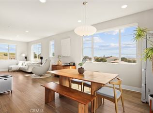 1421 W Sunrise Ln, San Pedro, CA 90732
