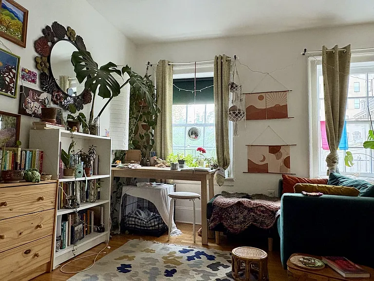 711 Walnut St — Photo 4