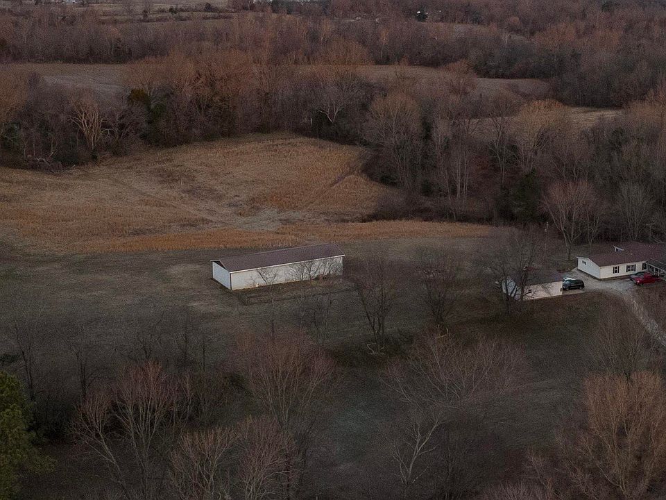 1st image of 765 Corinth Rd