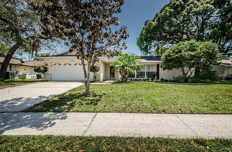 1st image of 2837 Meadow Wood Dr