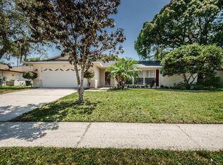 2837 Meadow Wood Dr, Clearwater, FL 33761