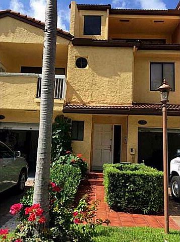 1st image of 21382 Marina Cove Cir APT 13