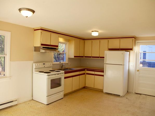 137 Hanson Dr