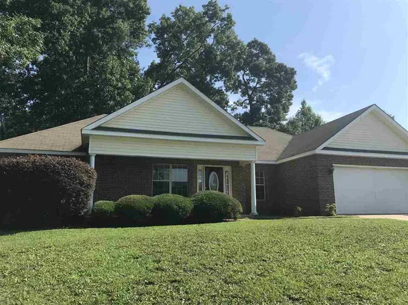 519 Blue Bonnet Trl, Bonaire, GA 31005