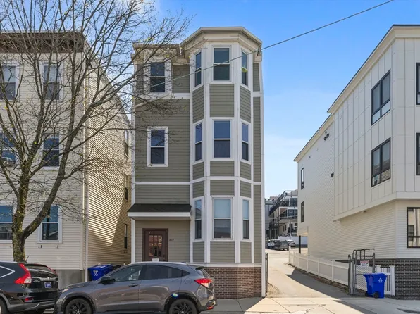 419 E 3rd St APT 1, Boston, MA 02127