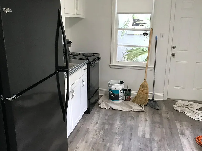 900 Aragon Ave — Photo 9