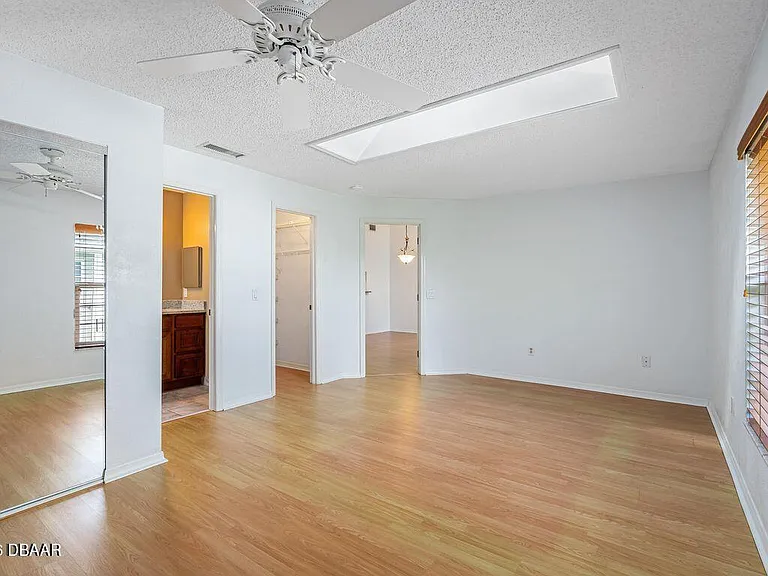 145 Riverwalk Ct — Photo 71