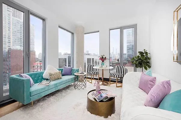 Rented by The KCI Group | media 110