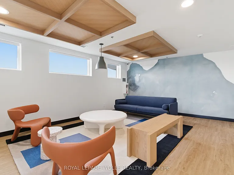 1333 Weber St E #603 — Photo 29