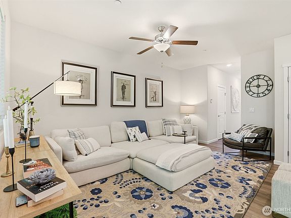 5th image of 8812 E Gilman Avenue