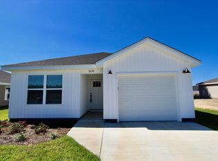 5370 Highview Dr, Crestview, FL 32539