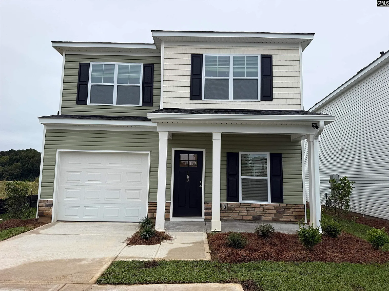 3 bed, 1440 sqft, $1,899 — Photo 1