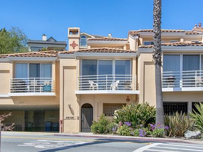 5005 Cliff Dr APT 2, Capitola, CA, 95010