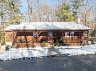 308 Old Mountain Rd, Mount Gretna, PA 17064