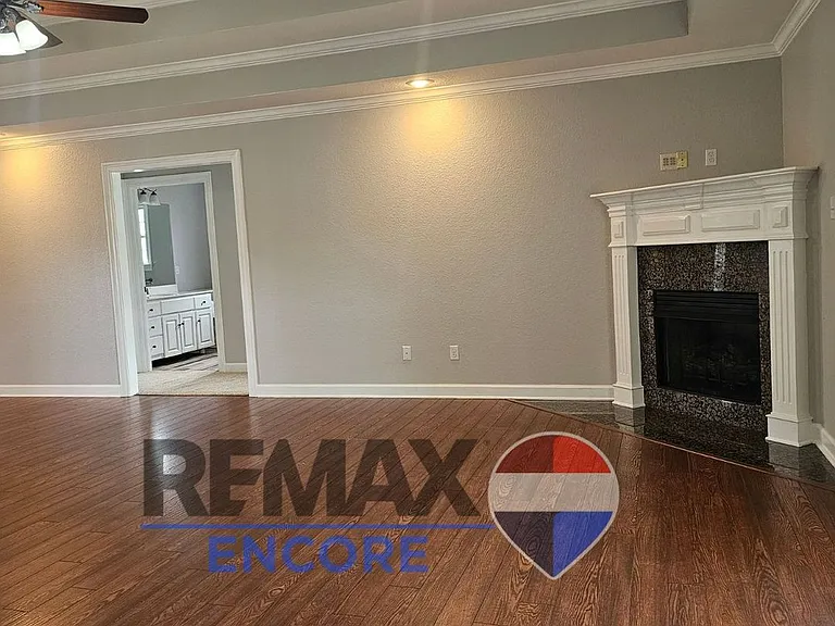 90 Lakeland Dr — Photo 3