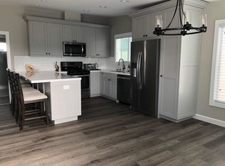 129 1/2 Opal Ave, Newport Beach, CA 92662