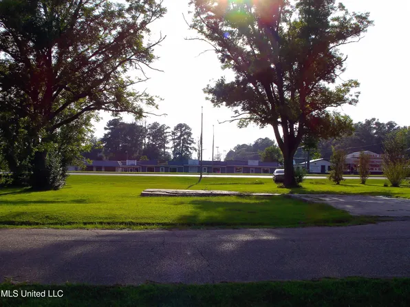 Southwest St Lot 4&5, Forest, MS 39074