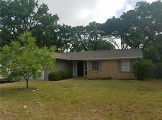 4003 Aspen St, Bryan, TX 77801