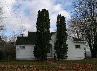 1714 8th St E, Menomonie, WI 54751