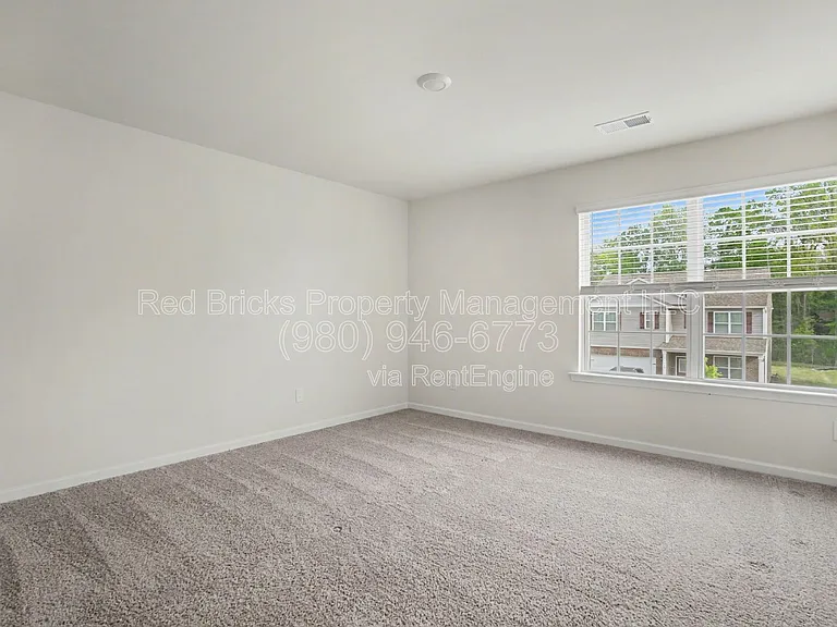 11010 Austin Estates Dr — Photo 23