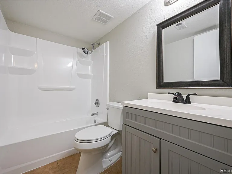 364 S Ironton St #315 — Photo 1