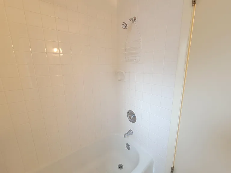 804 4th St SW #3 — Photo 12