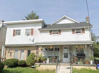 305 S Hyde Park Ave, Scranton, PA 18504