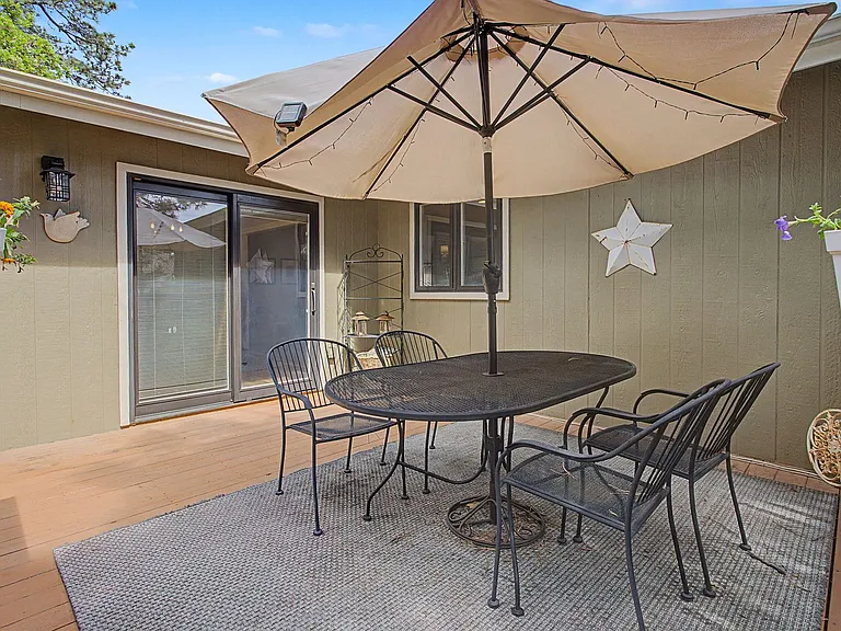 735 Big Valley Dr — Photo 33