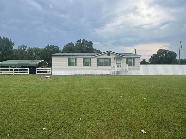 5024 Barnacre Rd, Batesville, MS 38666