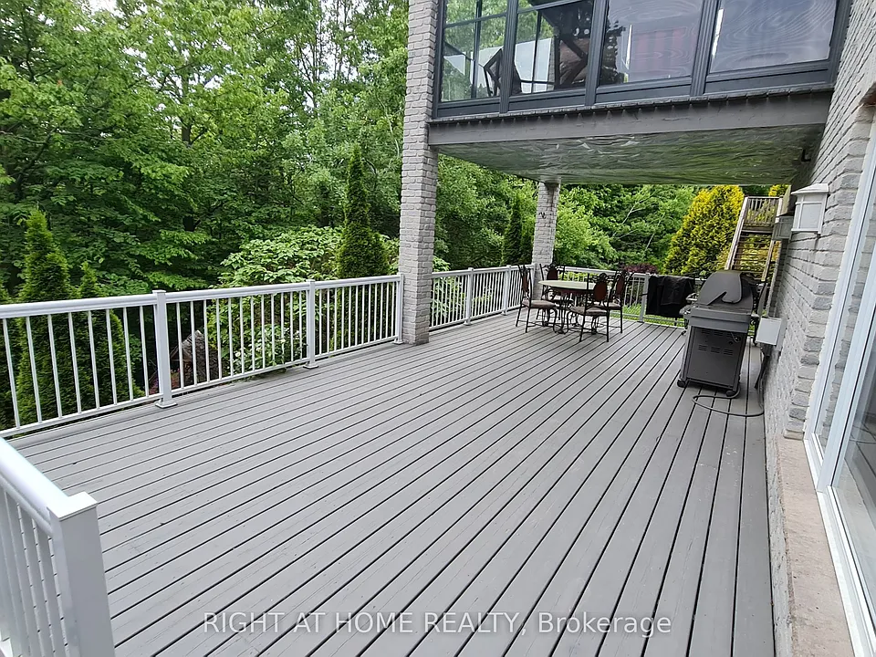 172 Lena Cres #2