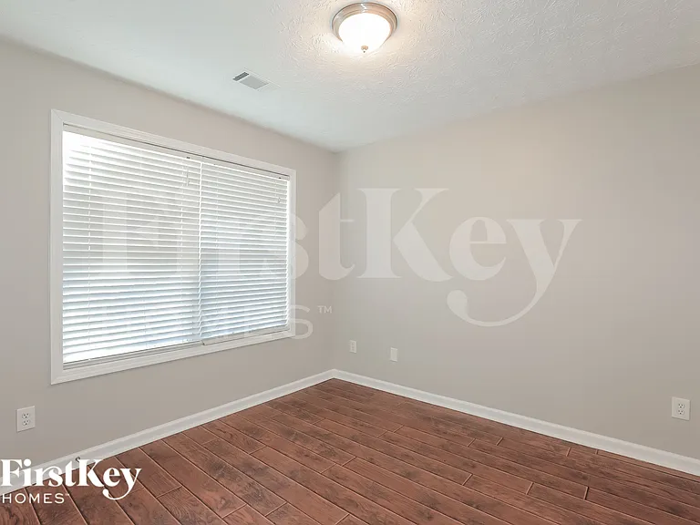 115 Coldwater Dr — Photo 12