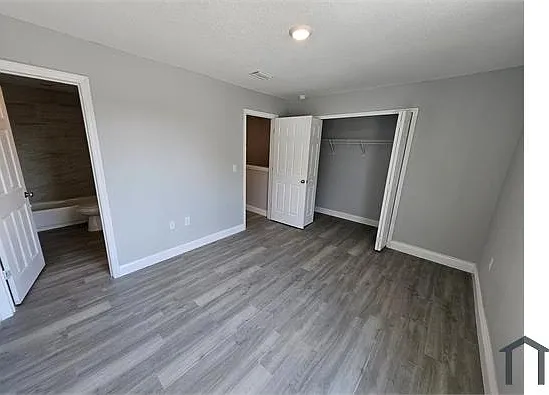 1005 N Tangerine St — Photo 23