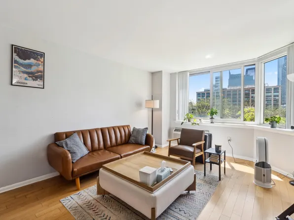 20 2nd St APT 401, Jersey City, NJ 07302