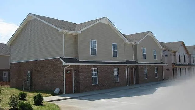 2 bed, 1.5 bath, 1200 sqft, $1,140 — Photo 3
