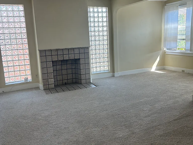 927 Jancey St #2 — Photo 3