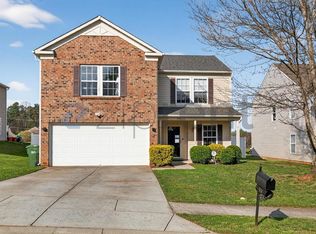 504 Zander Woods Ct, Mount Holly, NC 28120