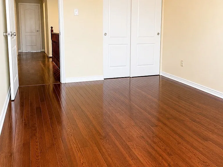 180 Richvale Dr S — Photo 12