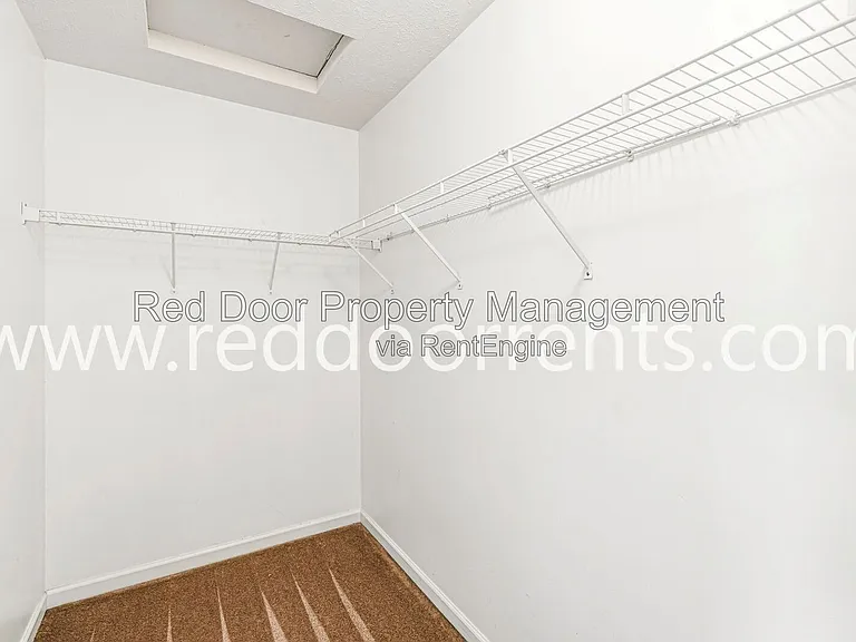 12419 Deerview Dr — Photo 40