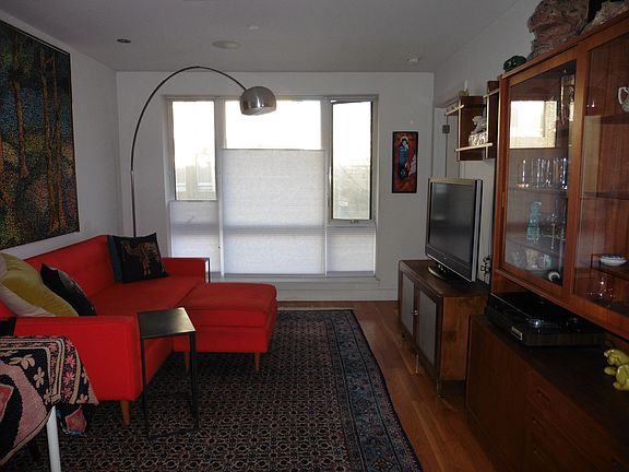 2nd image of 660 Bergen St APT 2C