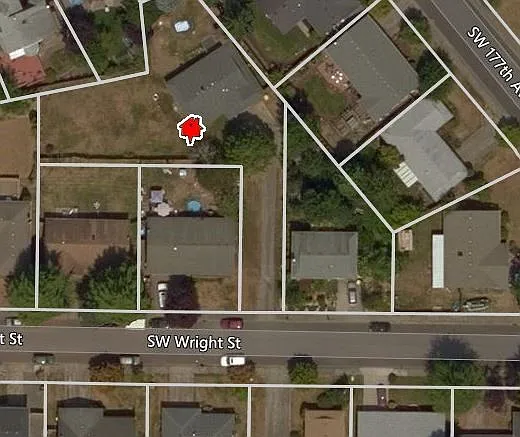 17795 SW Wright St photo 1