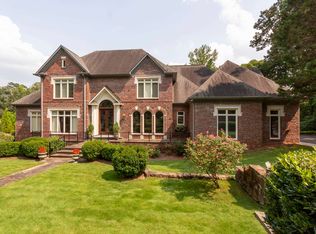 2845 Southwood Rd, Mountain Brook, AL 35223