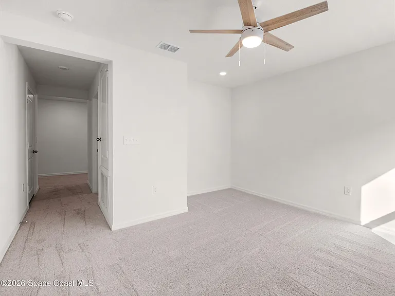 2192 Vinifera Dr — Photo 16
