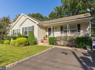 491 Lighthouse Dr, Manahawkin, NJ 08050