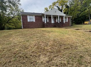 2423 Saint Elmo Ave, Memphis, TN 38127