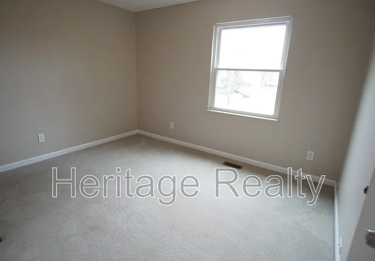 6209 Bryan Ln — Photo 15