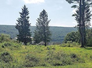 88 Oak Ln #14-15, Montoursville, PA 17754