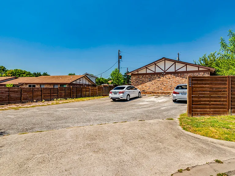 3404 Willowrun Cv #C — Photo 5