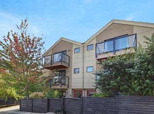 2814 NW 56th St #A, Seattle, WA 98107